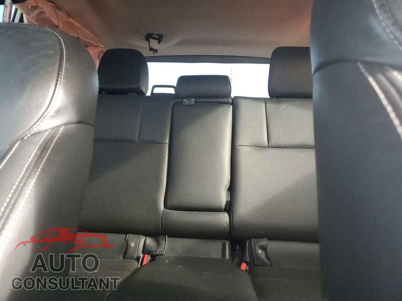 SUBARU FORESTER 2017 - JF2SJAJC6HH571284