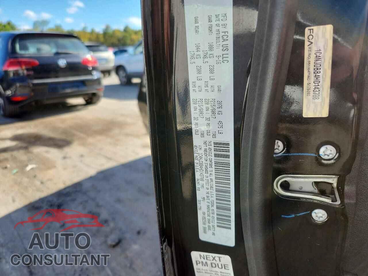 JEEP COMPASS 2017 - 1C4NJDBB4HD143708