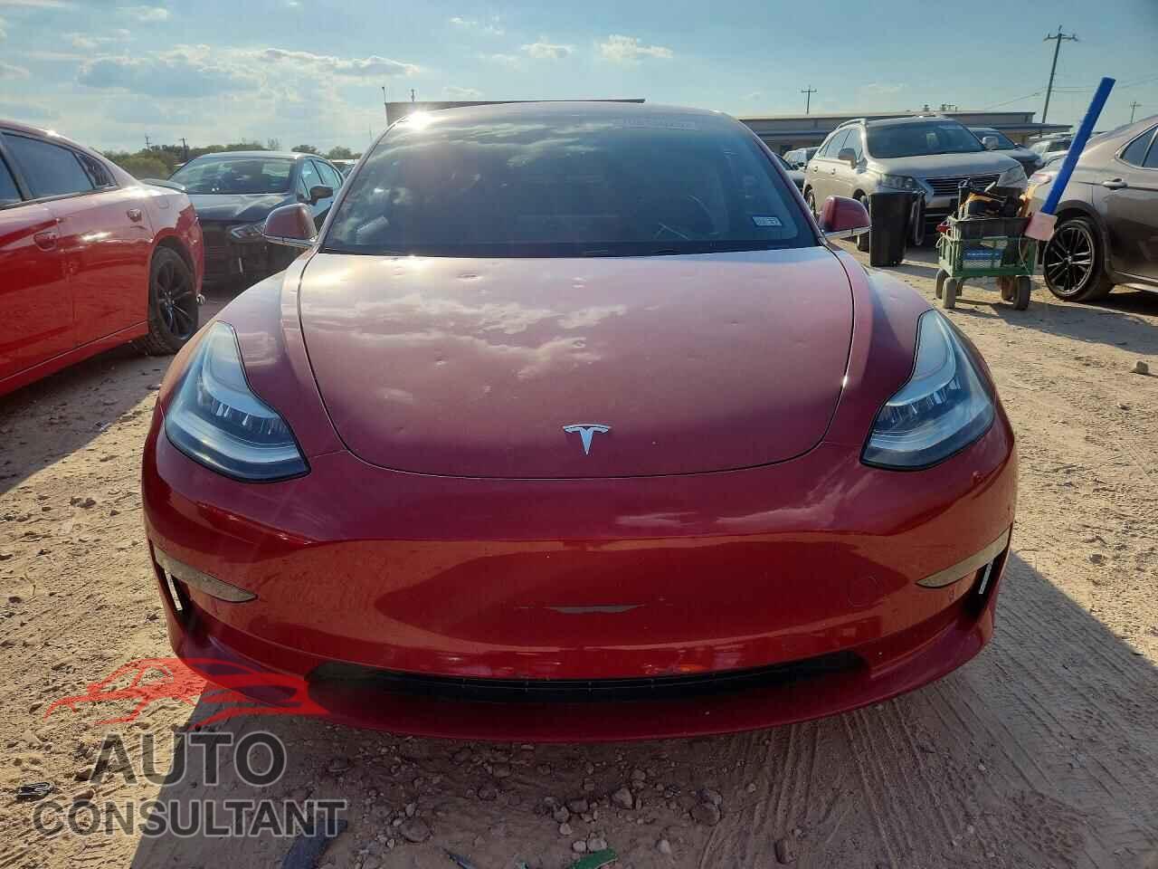 TESLA MODEL 3 2018 - 5YJ3E1EB3JF064339