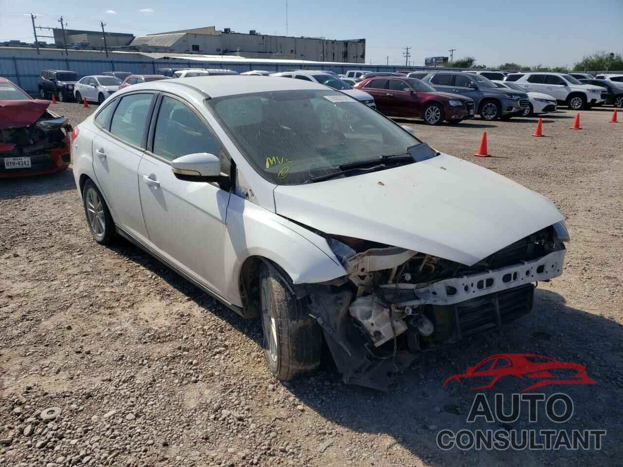 FORD FOCUS 2017 - 1FADP3F28HL284162