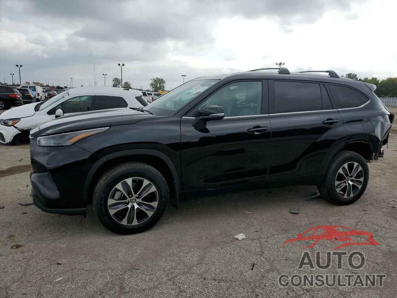 TOYOTA HIGHLANDER 2023 - 5TDKDRBH7PS043245