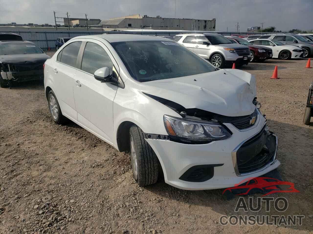 CHEVROLET SONIC 2019 - 1G1JD5SB6K4139624