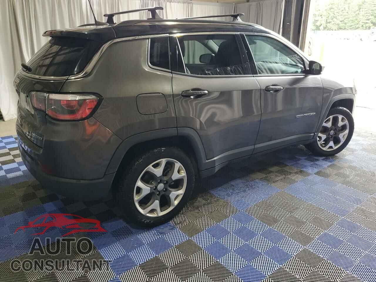 JEEP COMPASS 2018 - 3C4NJDCB6JT359736