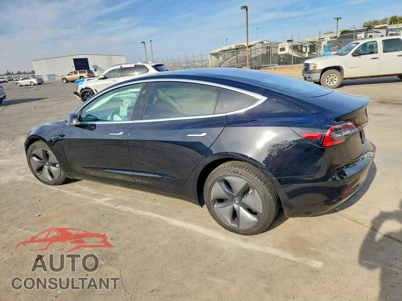TESLA MODEL 3 2019 - 5YJ3E1EA7KF398964