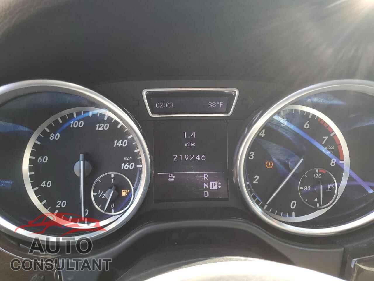 MERCEDES-BENZ M-CLASS 2012 - 4JGDA5HB3CA044327