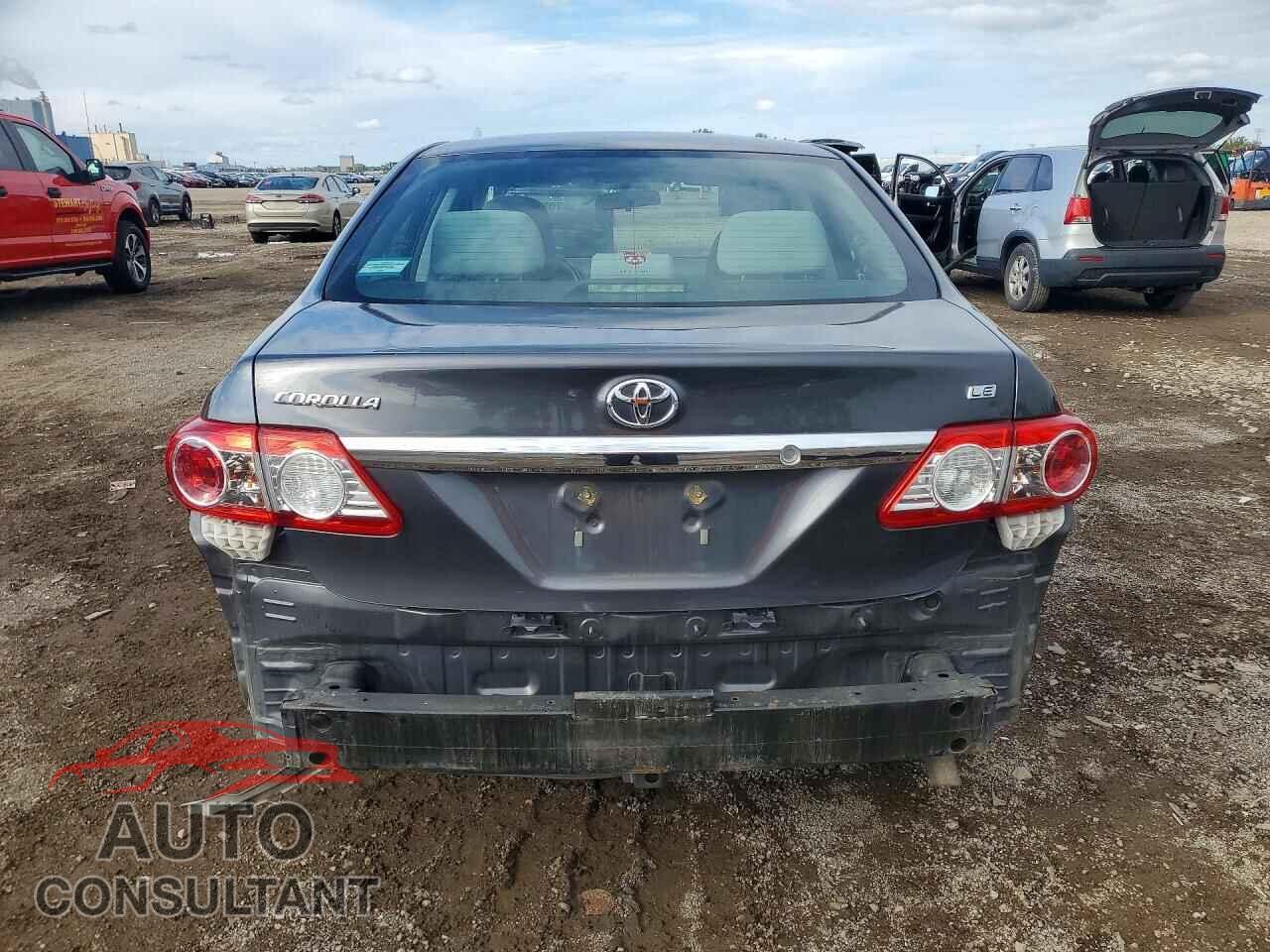 TOYOTA COROLLA 2013 - 2T1BU4EE9DC092472