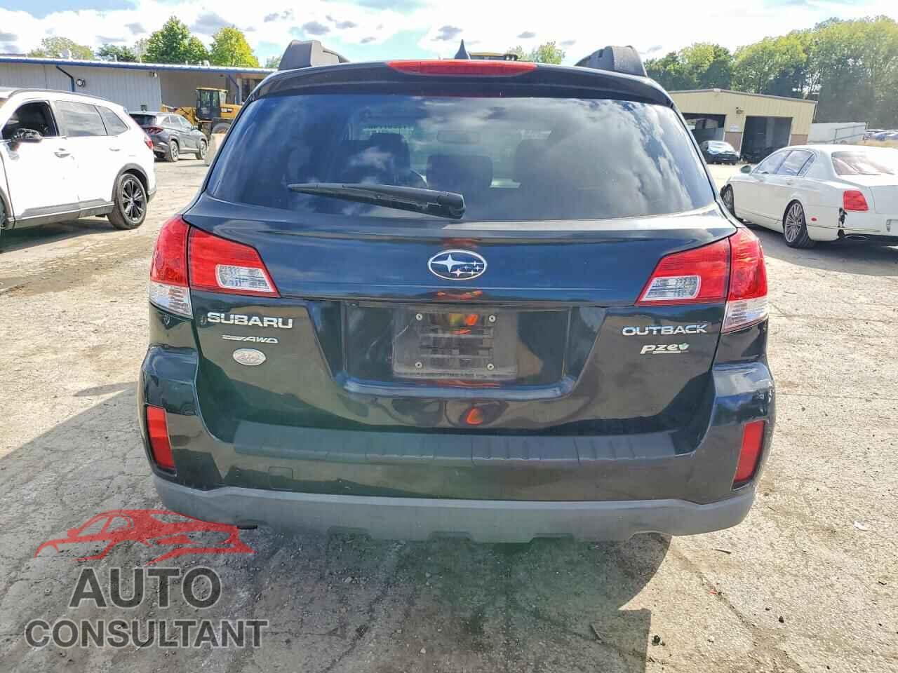 SUBARU OUTBACK 2013 - 4S4BRBKC2D3217227