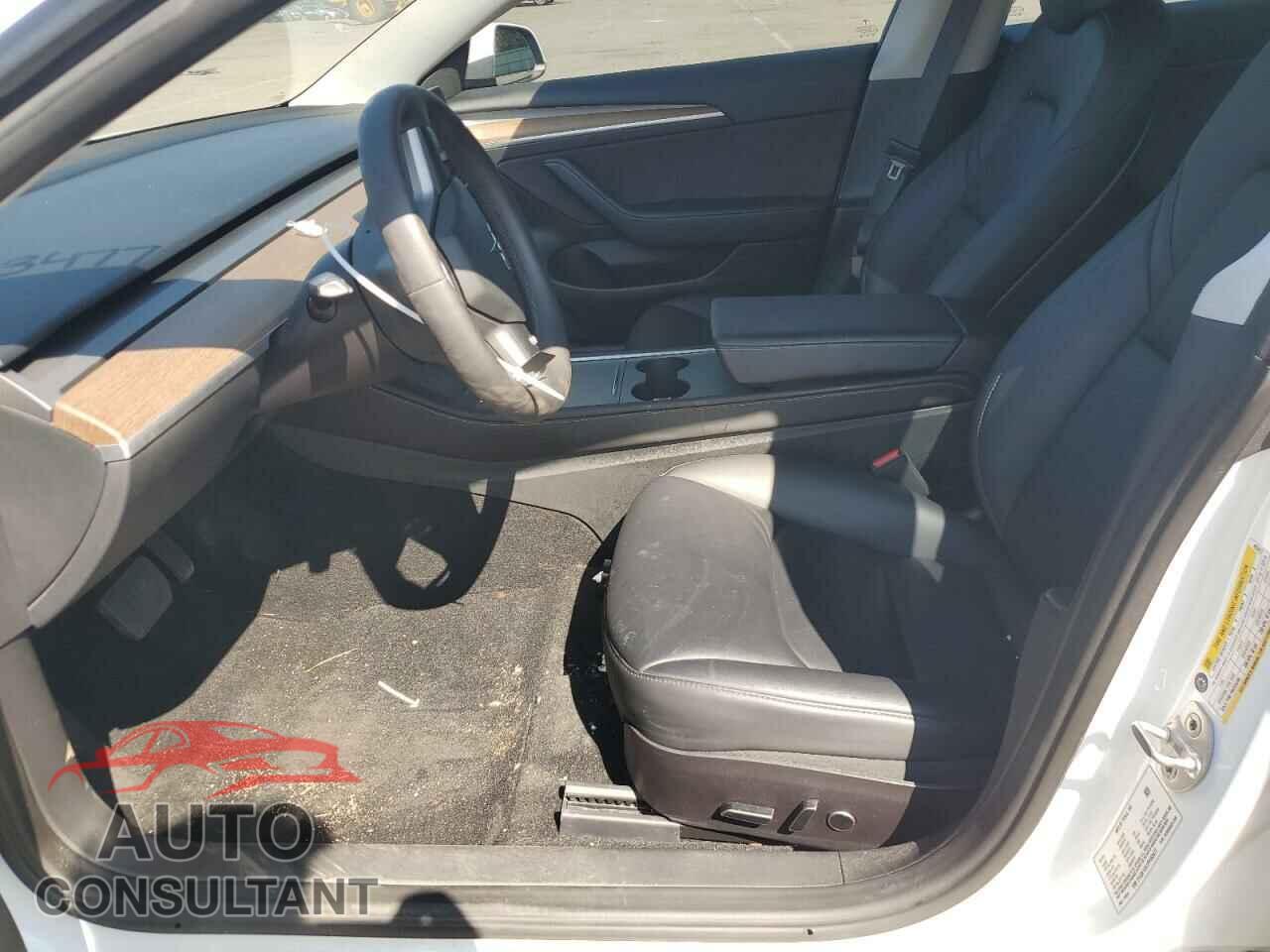 TESLA MODEL 3 2023 - 5YJ3E1EA1PF493477