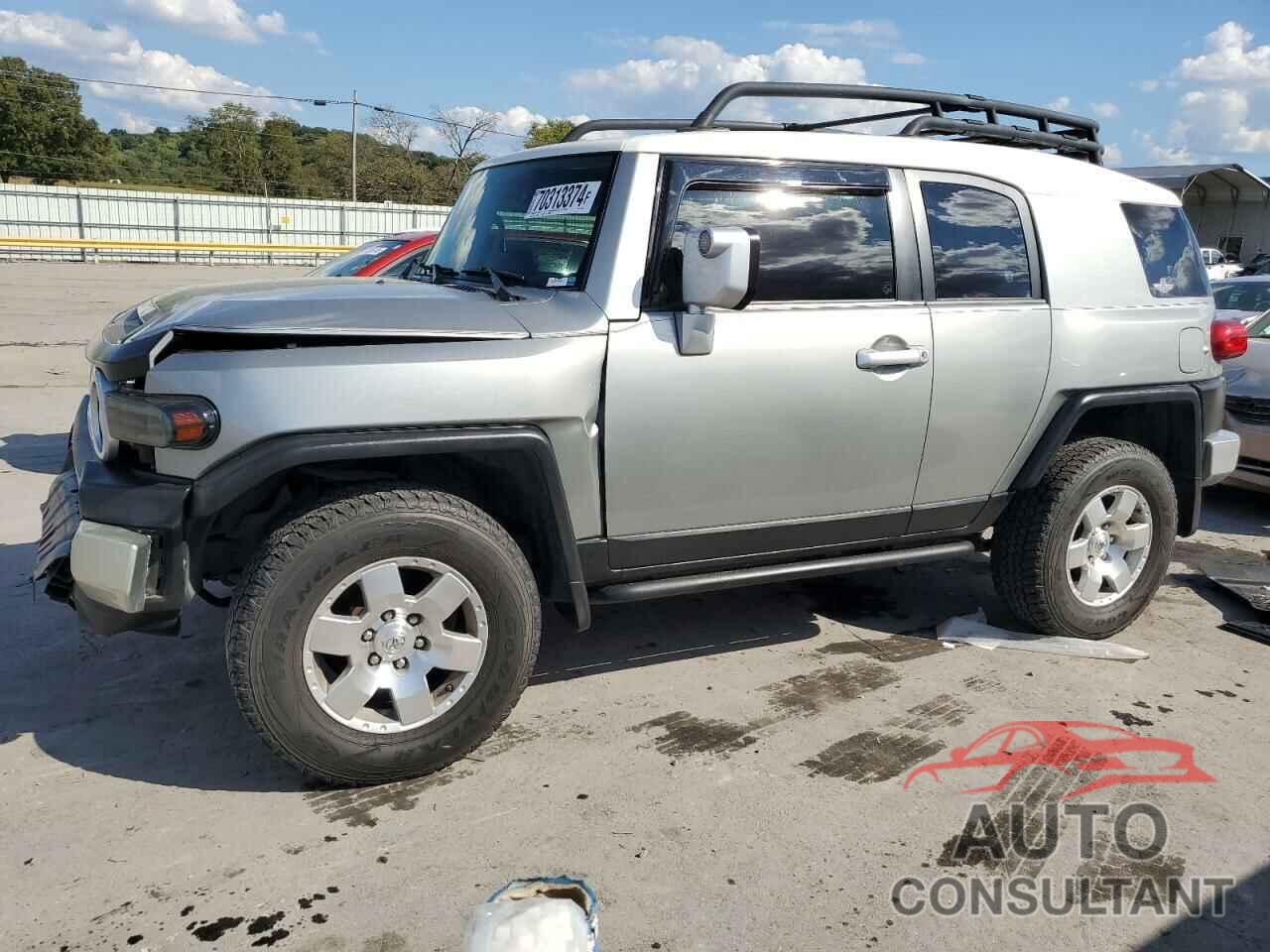 TOYOTA FJ CRUISER 2010 - JTEBU4BFXAK088790