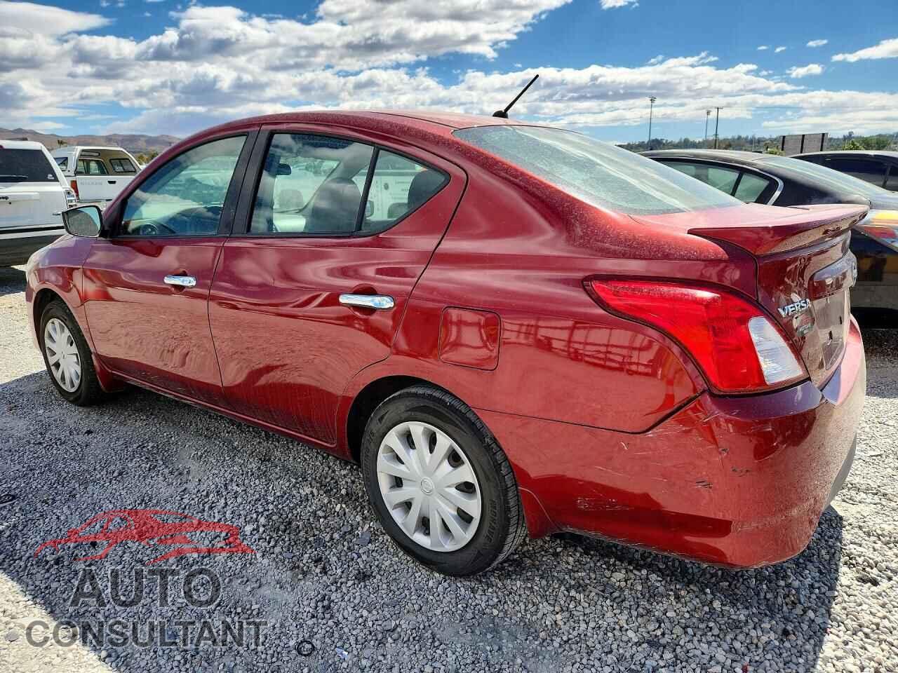 NISSAN VERSA 2017 - 3N1CN7AP3HL811277