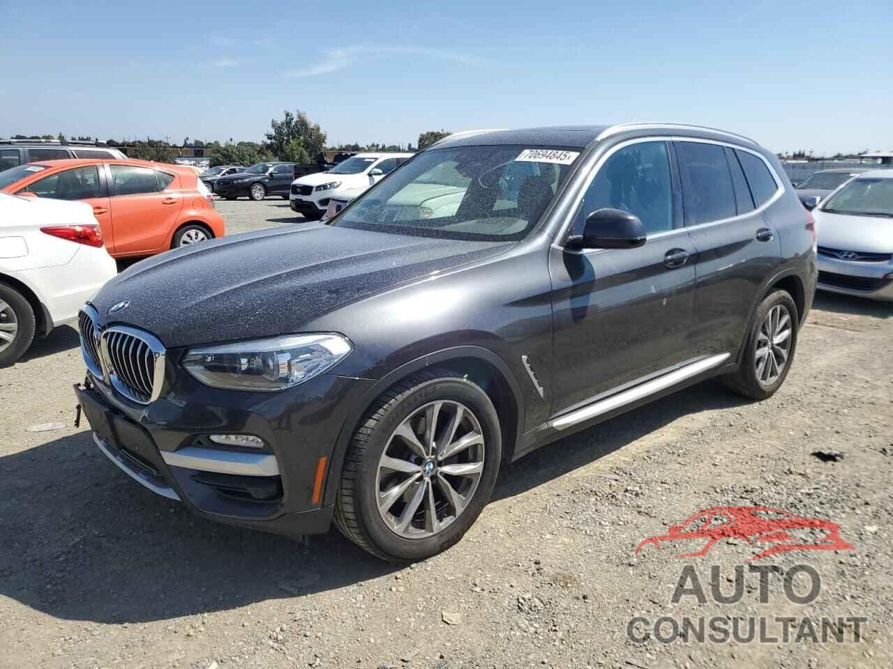 BMW X3 2019 - 5UXTR7C5XKLE93479