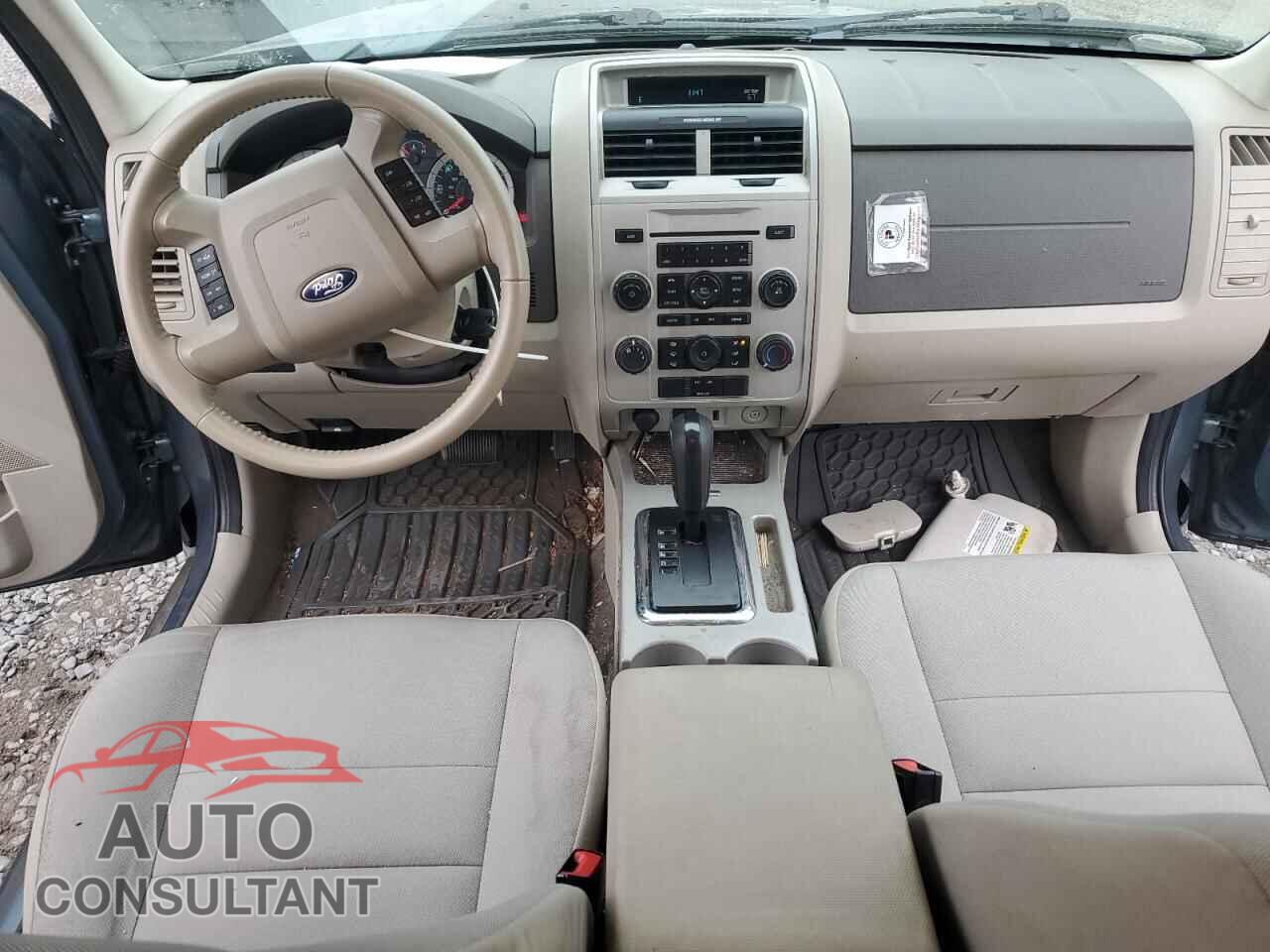 FORD ESCAPE 2011 - 1FMCU0D77BKA57419