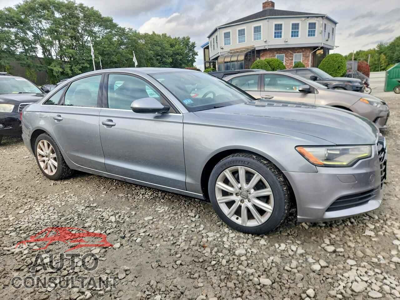 AUDI A6 2013 - WAUGFAFC8DN148861