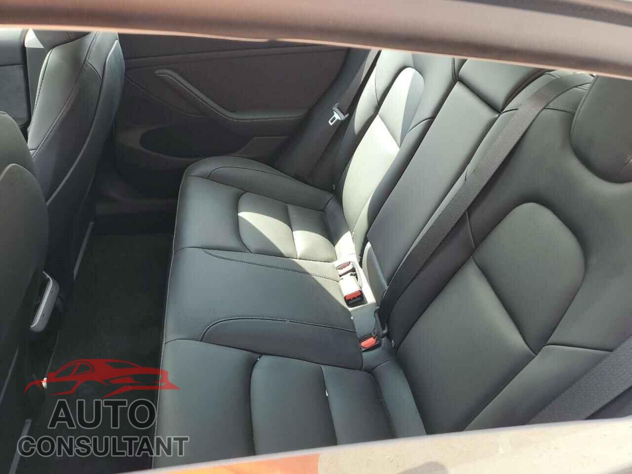 TESLA MODEL 3 2023 - LRW3E1FA2PC872321