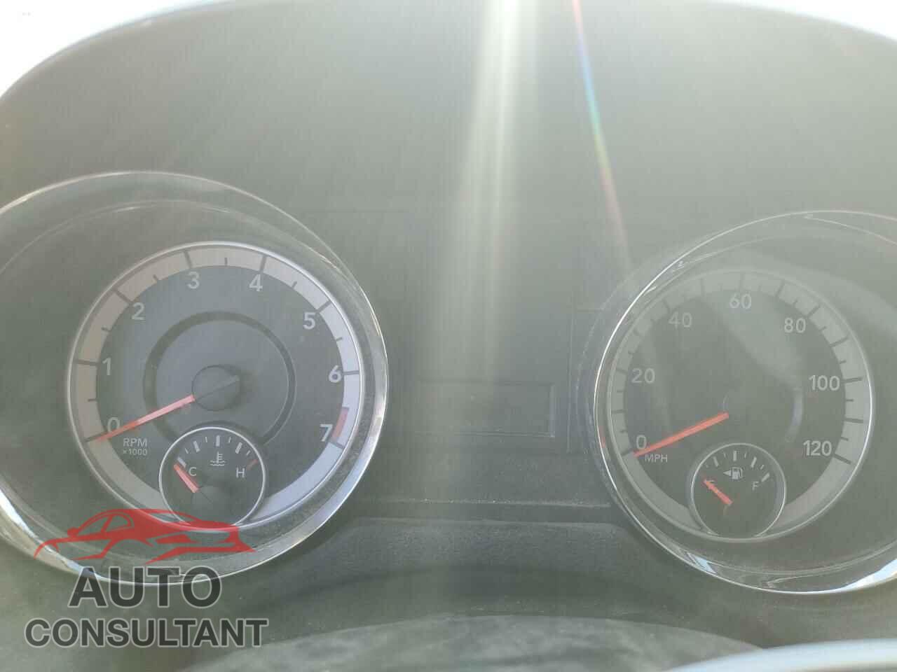 DODGE CARAVAN 2013 - 2C4RDGBG9DR766190