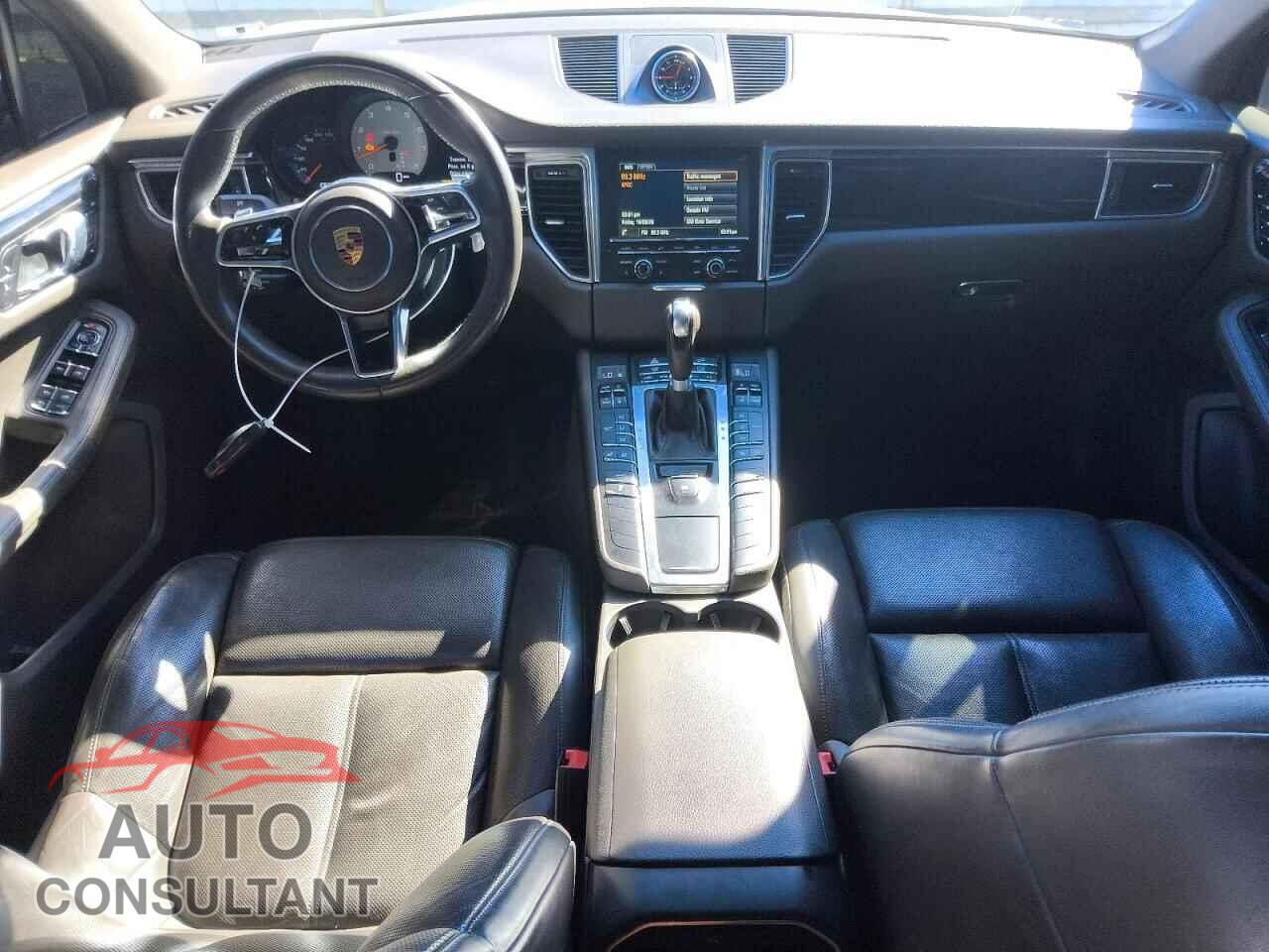 PORSCHE MACAN 2016 - WP1AB2A57GLB45743