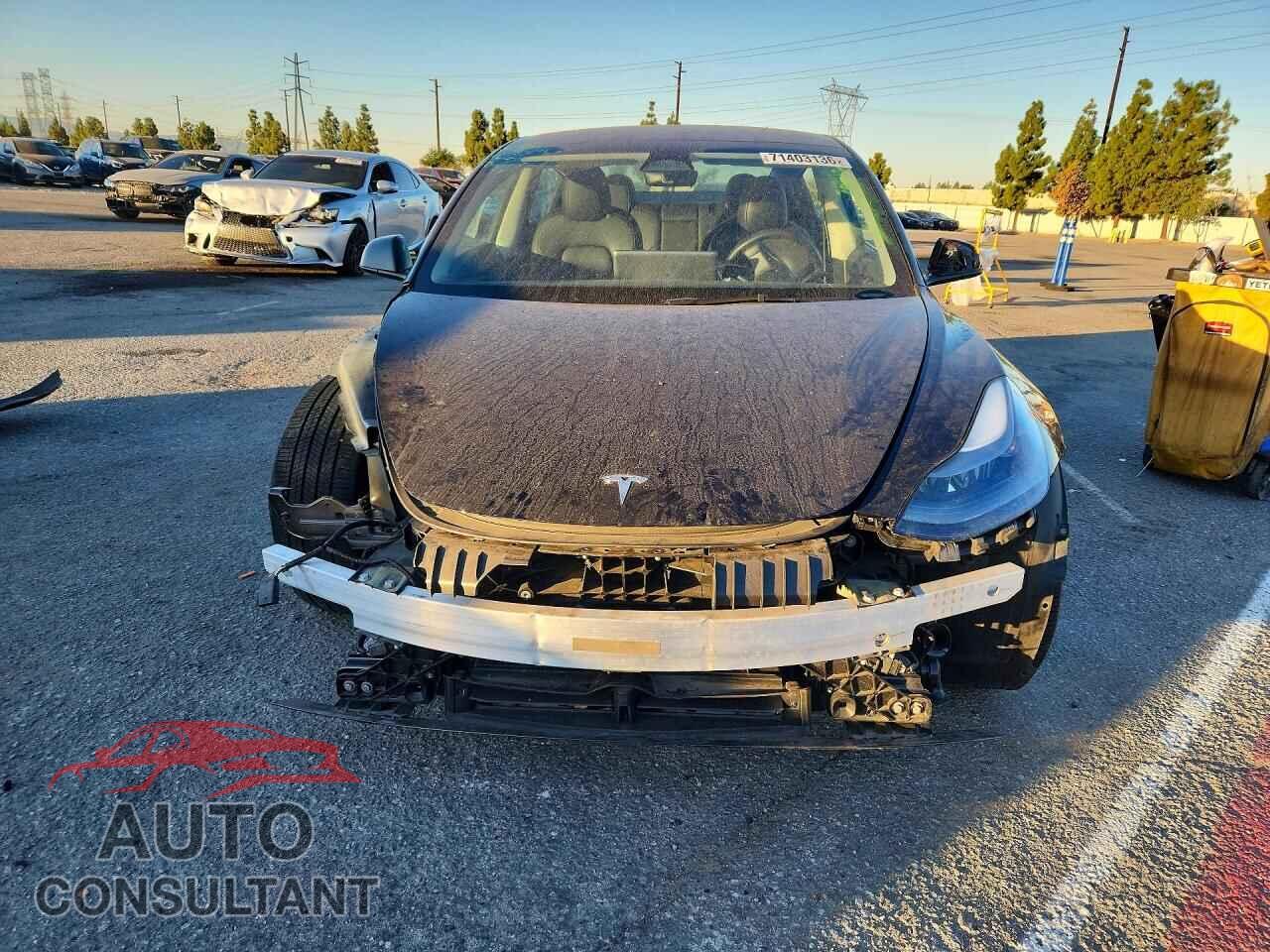 TESLA MODEL 3 2023 - 5YJ3E1EAXPF643859