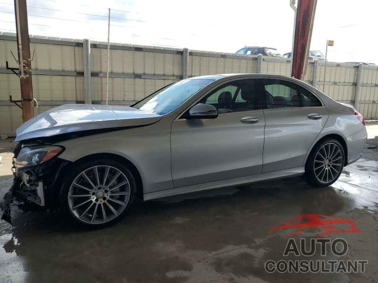 MERCEDES-BENZ C-CLASS 2016 - 55SWF4JB0GU170000