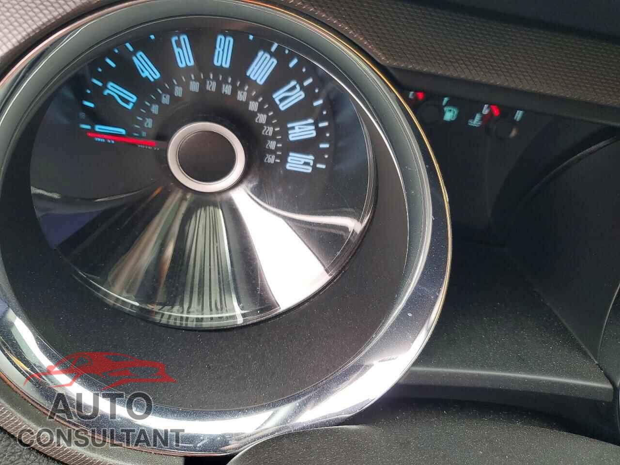 FORD MUSTANG 2014 - 1ZVBP8CF4E5203631