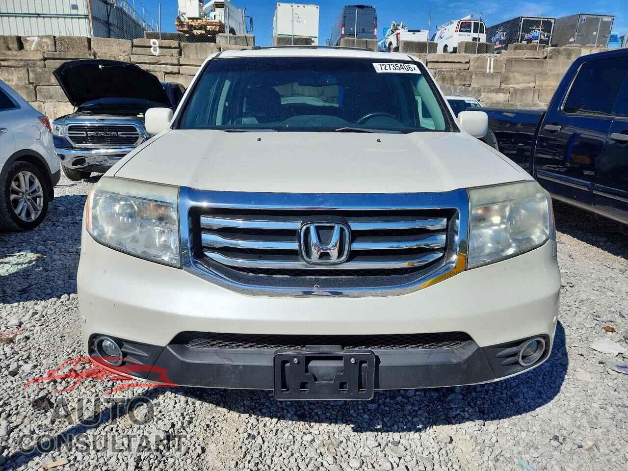 HONDA PILOT 2013 - 5FNYF4H95DB082391