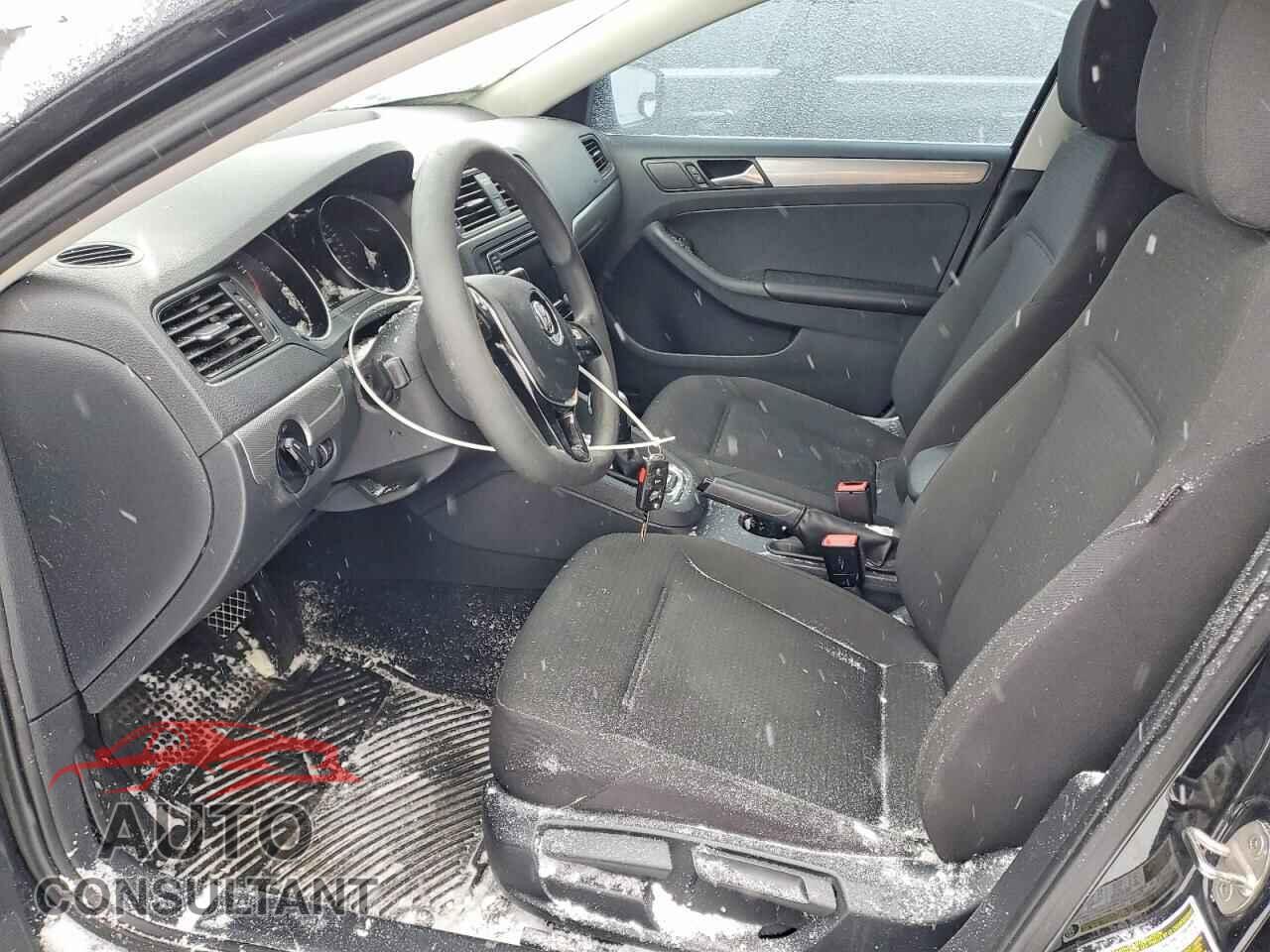 VOLKSWAGEN JETTA 2017 - 3VW2B7AJ5HM207525