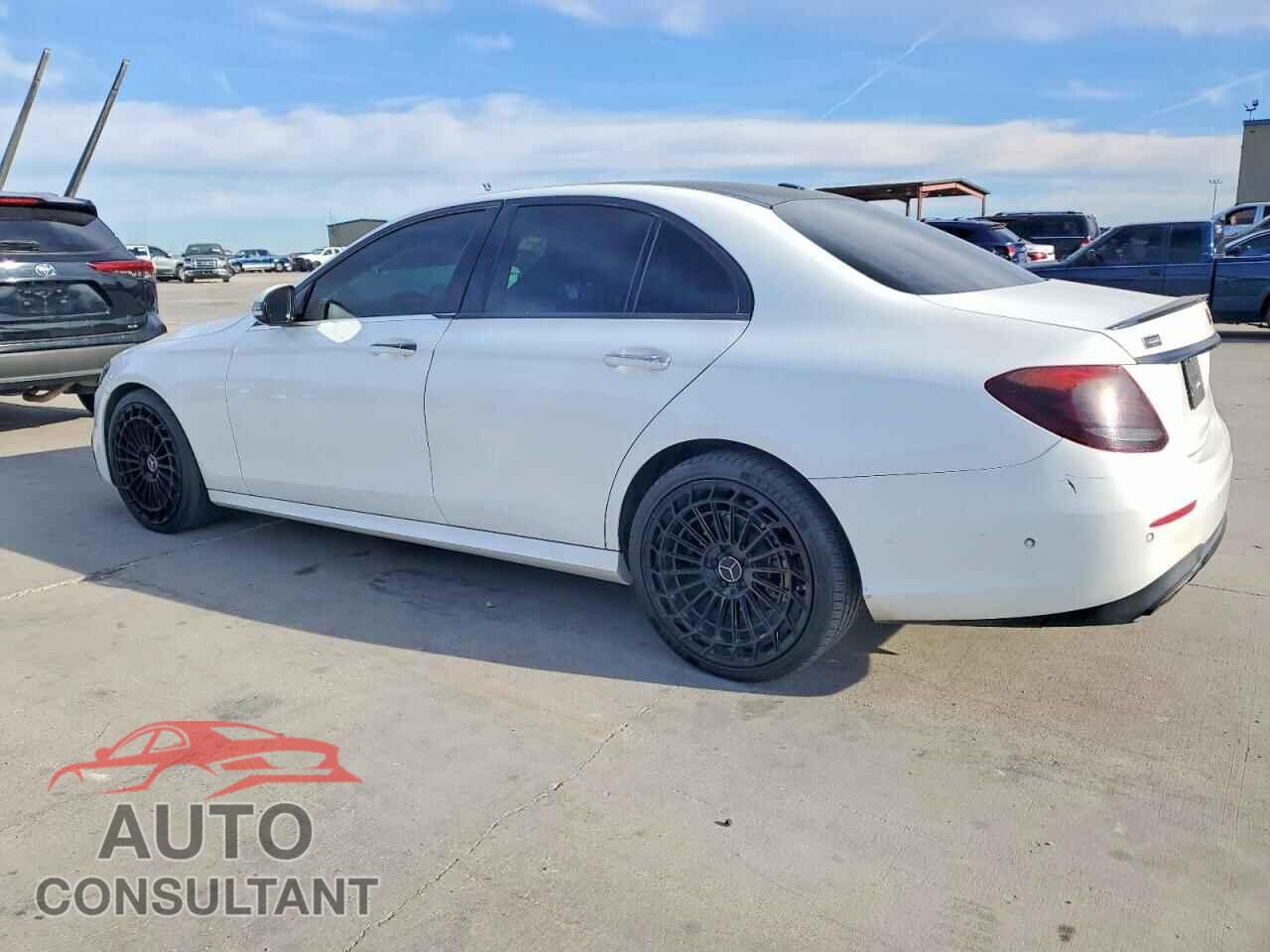 MERCEDES-BENZ E-CLASS 2017 - WDDZF4JB5HA158889