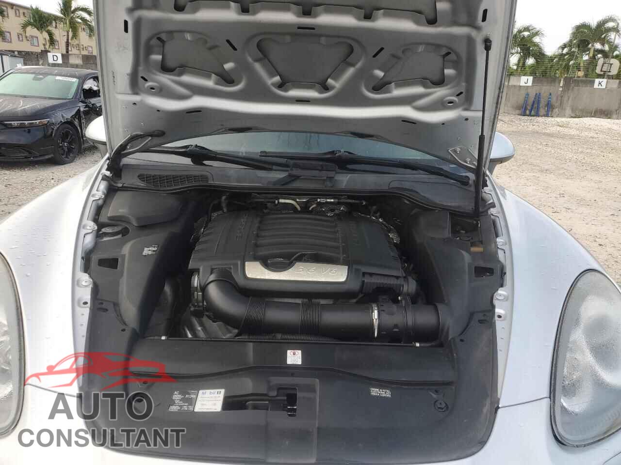 PORSCHE CAYENNE 2012 - WP1AA2A29CLA07284