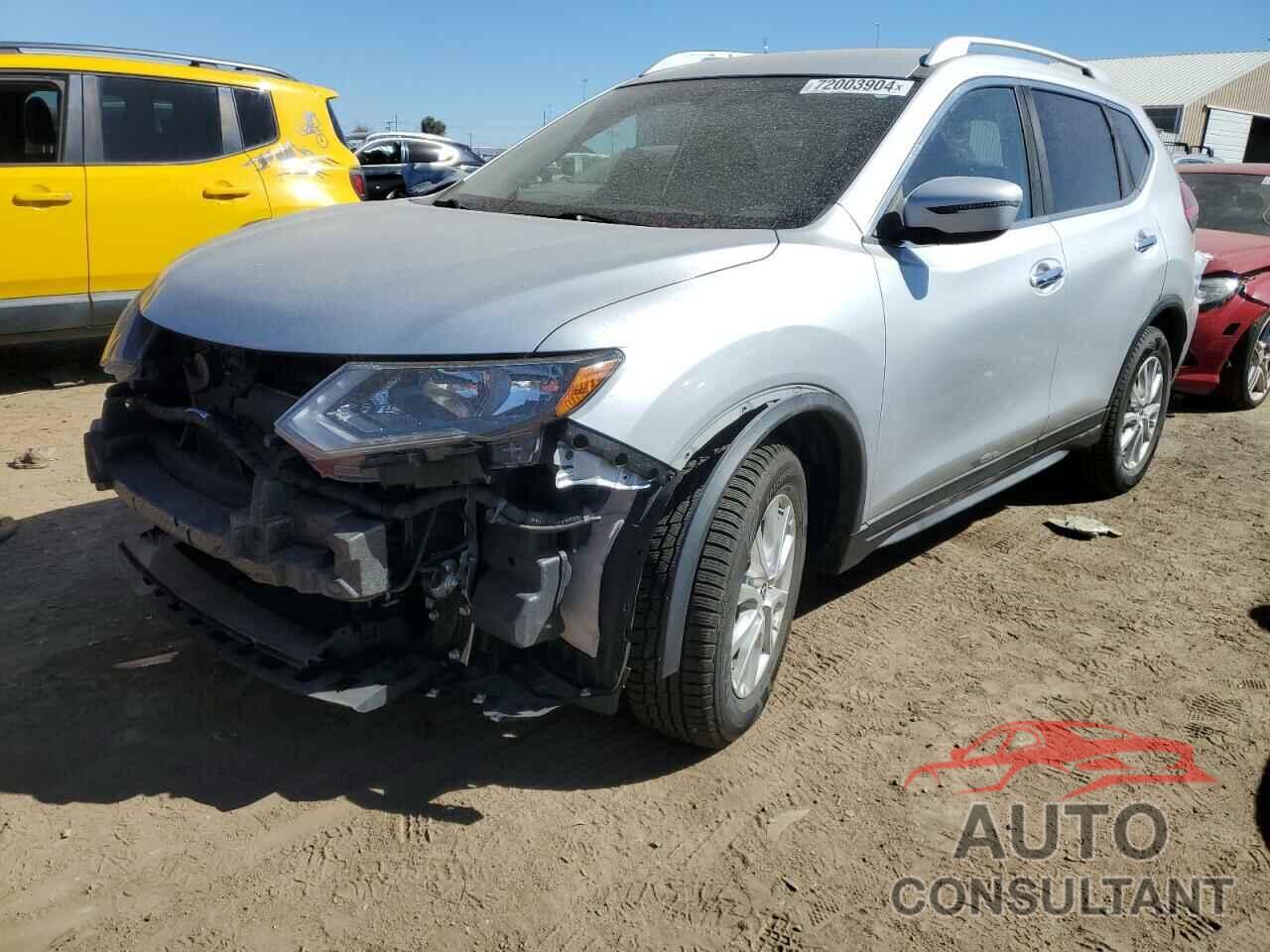 NISSAN ROGUE 2017 - KNMAT2MV1HP568774