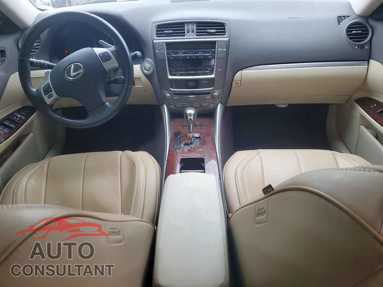 LEXUS IS 2012 - JTHCF5C29C5059981