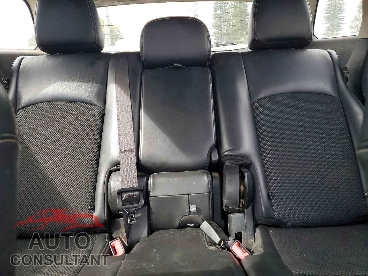 DODGE JOURNEY 2017 - 3C4PDCGB8HT605054