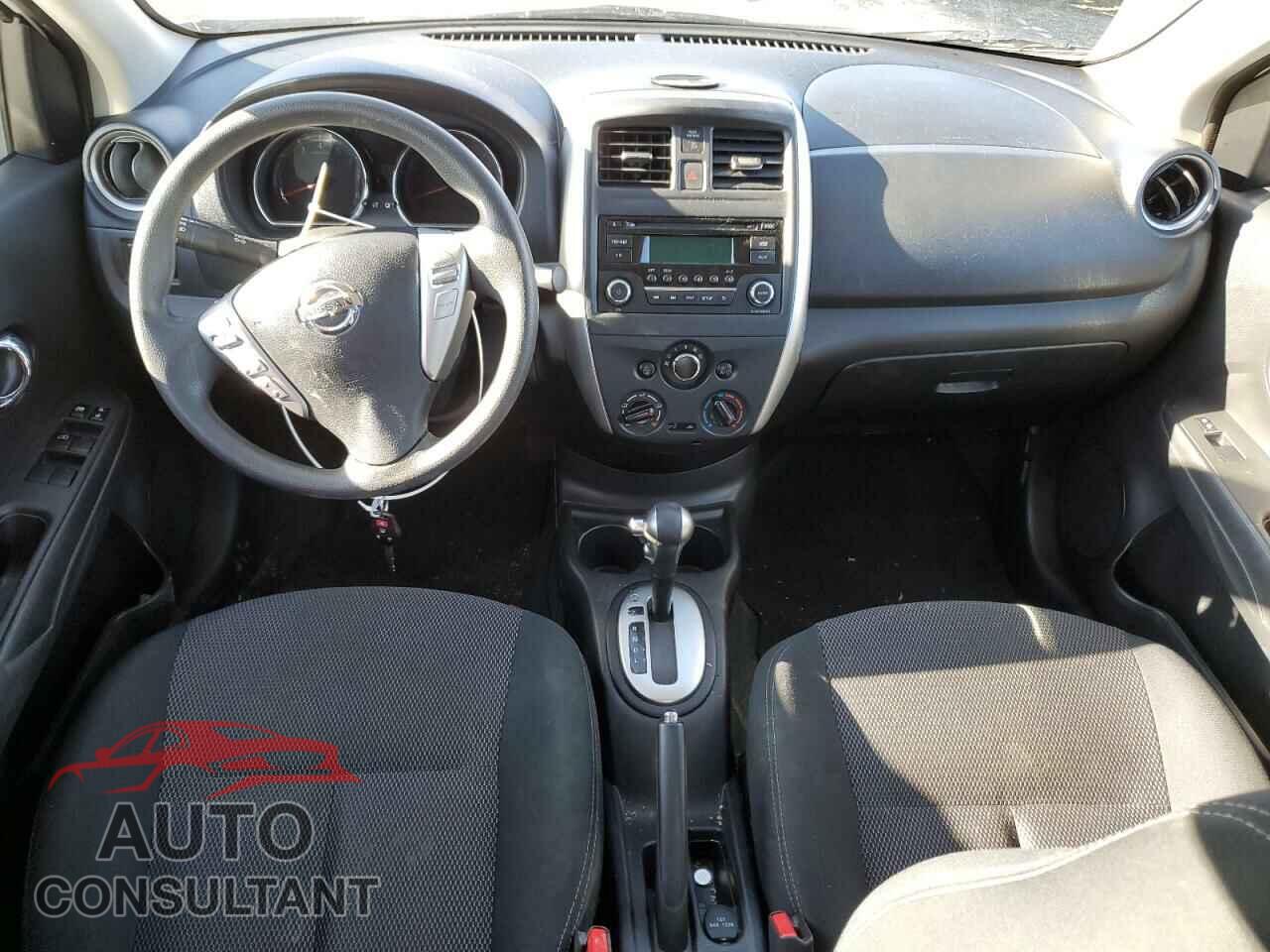 NISSAN VERSA 2015 - 3N1CN7AP9FL918329
