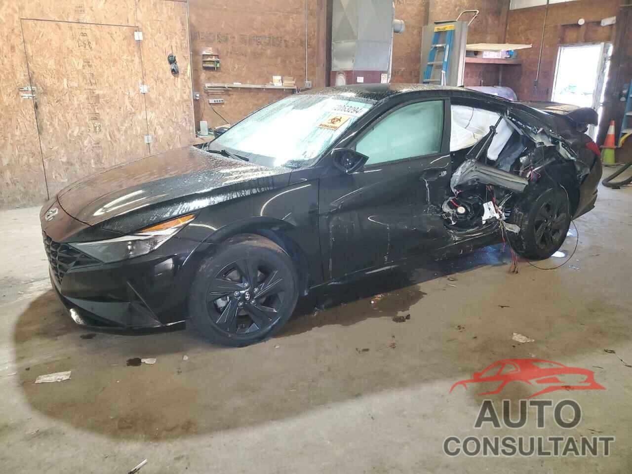 HYUNDAI ELANTRA 2023 - KMHLM4AG2PU550738