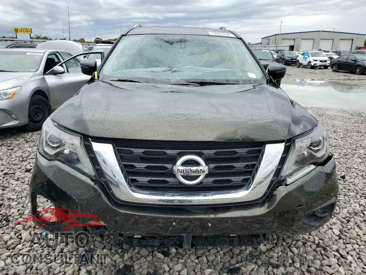 NISSAN PATHFINDER 2017 - 5N1DR2MN4HC600082