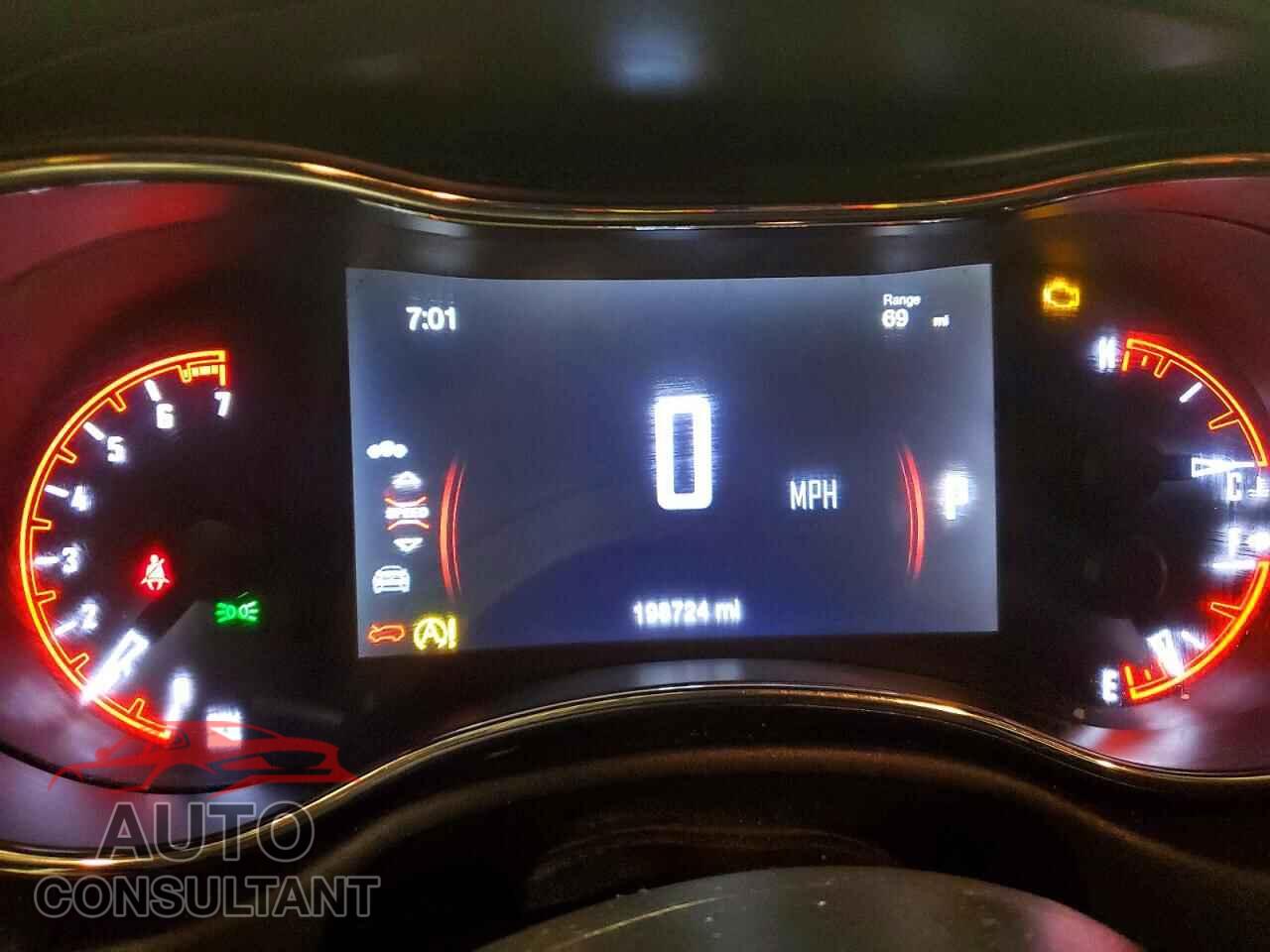 DODGE DURANGO 2017 - 1C4RDJAG5HC652832