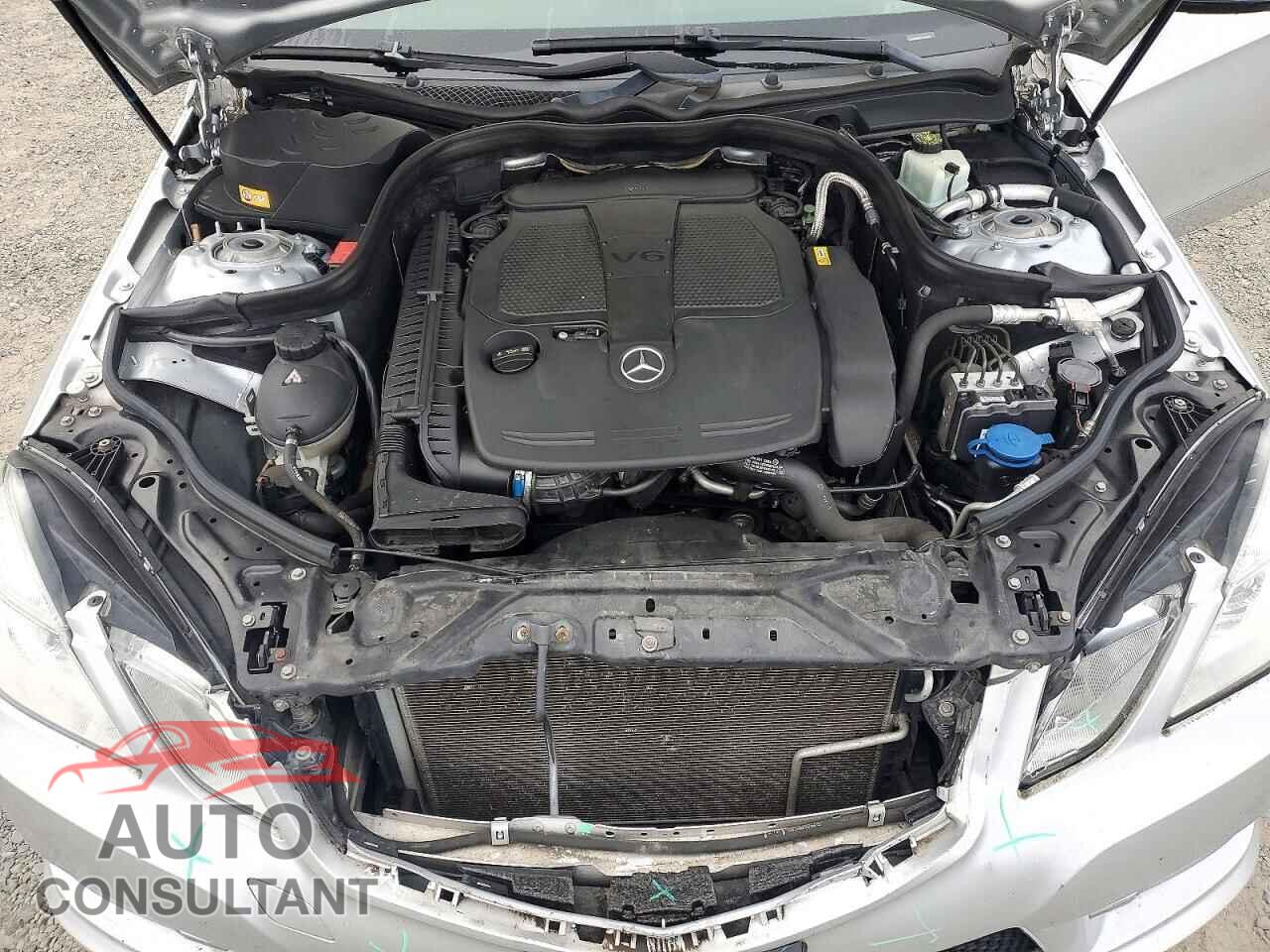 MERCEDES-BENZ E-CLASS 2013 - WDDHH8JB0DA766942