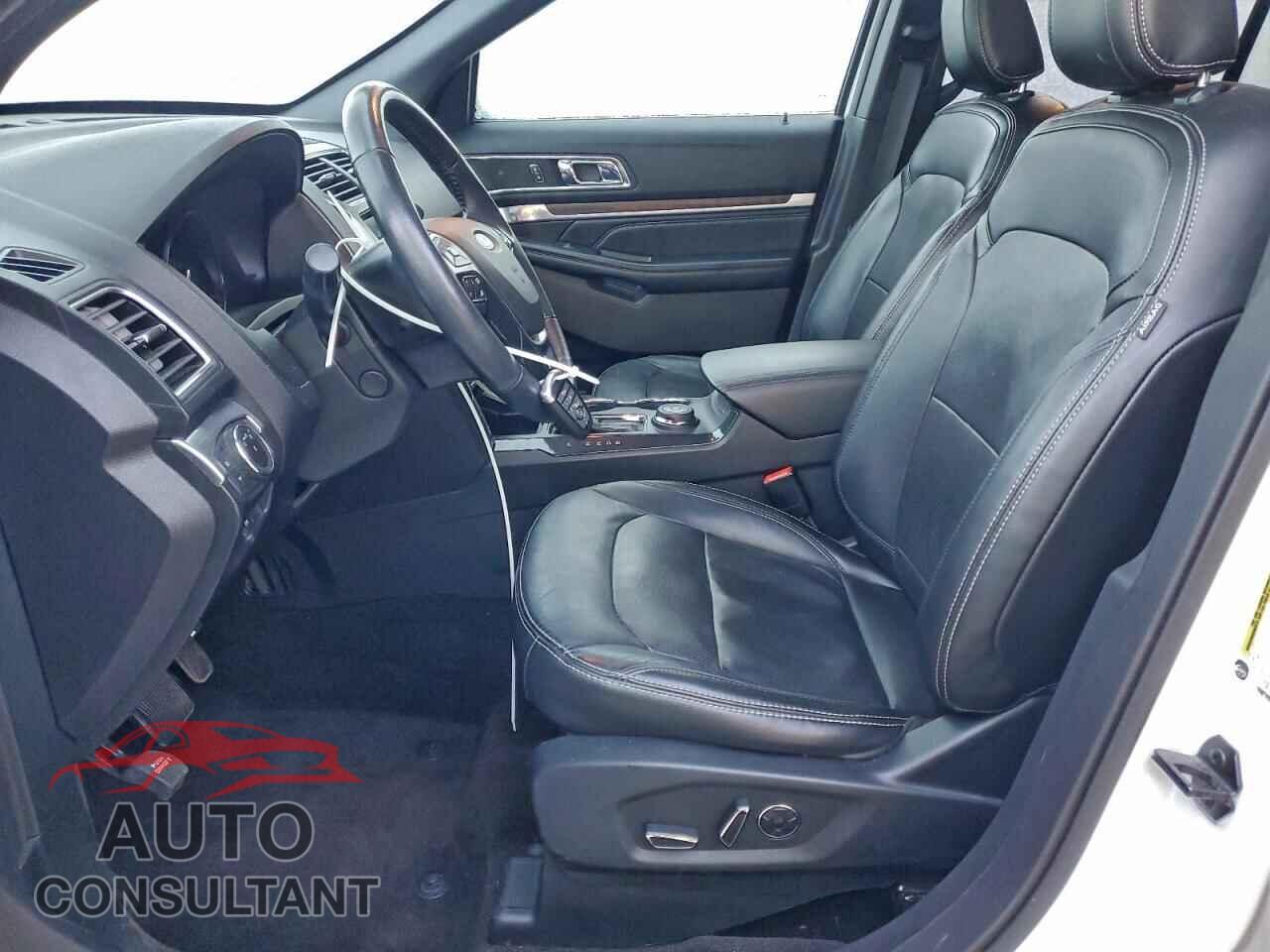FORD EXPLORER 2018 - 1FM5K8F84JGB70460
