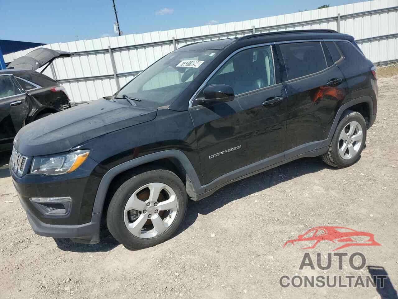 JEEP COMPASS 2018 - 3C4NJCBB2JT441054