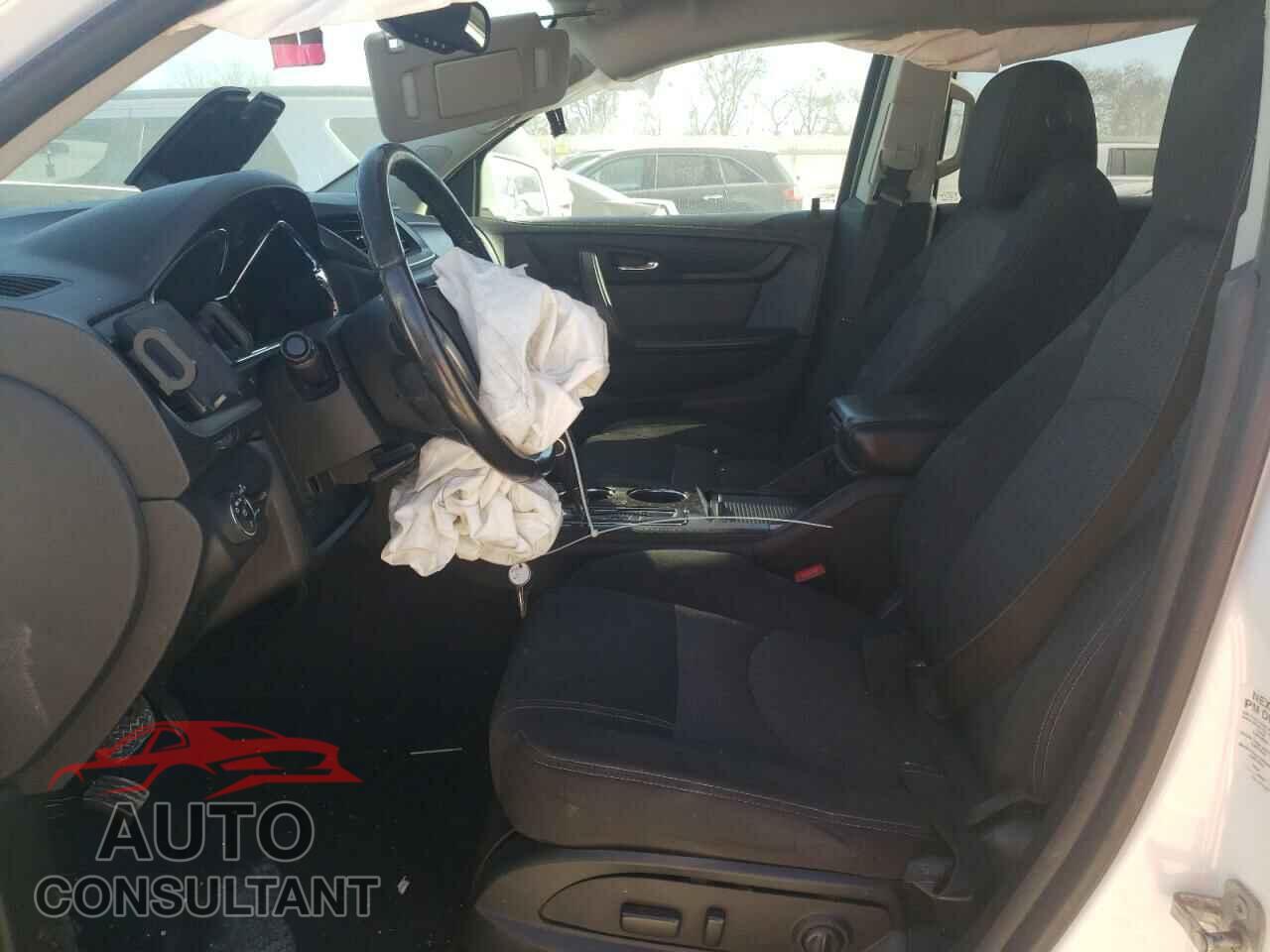 CHEVROLET TRAVERSE 2016 - 1GNKRHKD4GJ196758