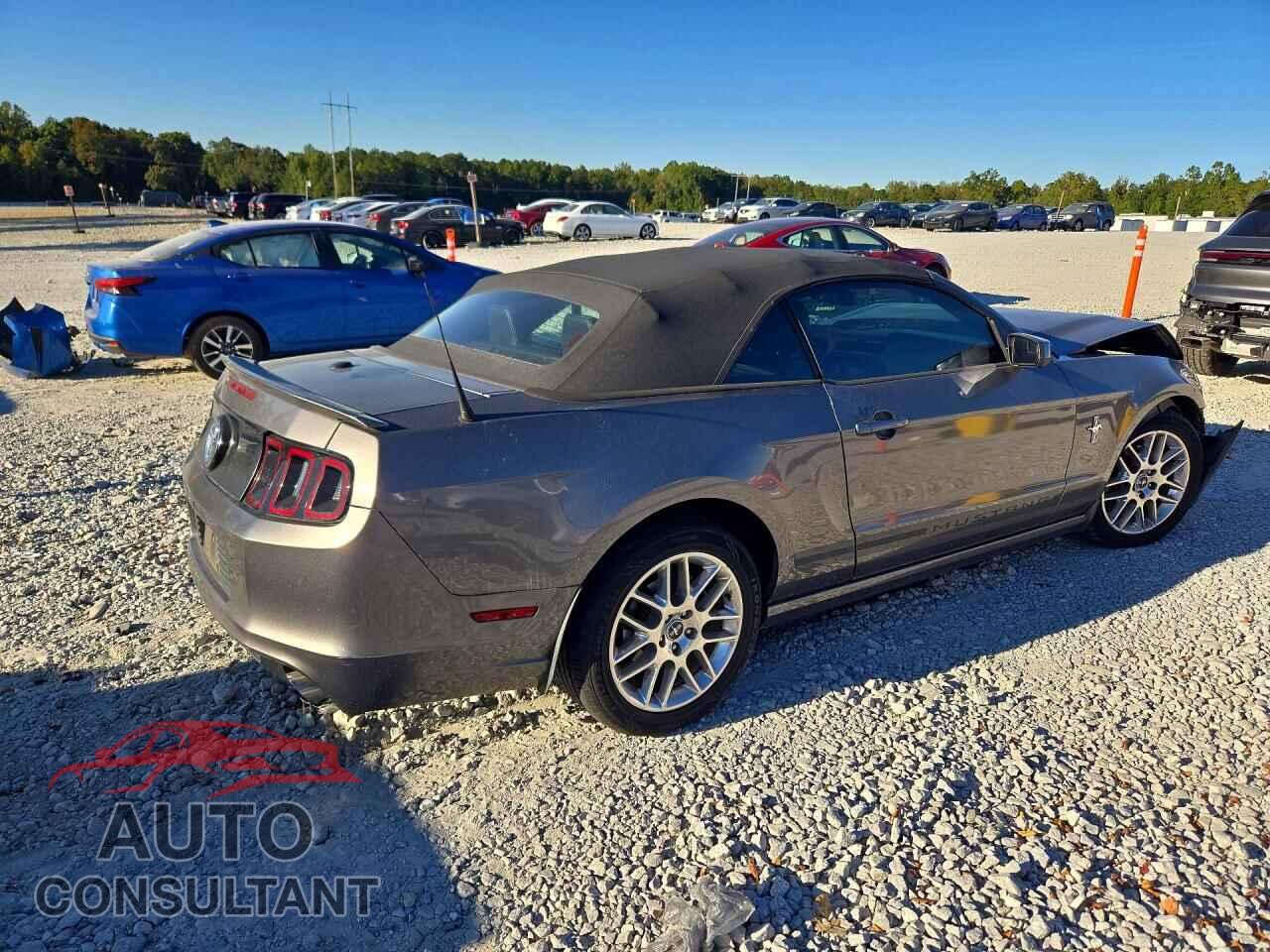 FORD MUSTANG 2014 - 1ZVBP8EM6E5220927