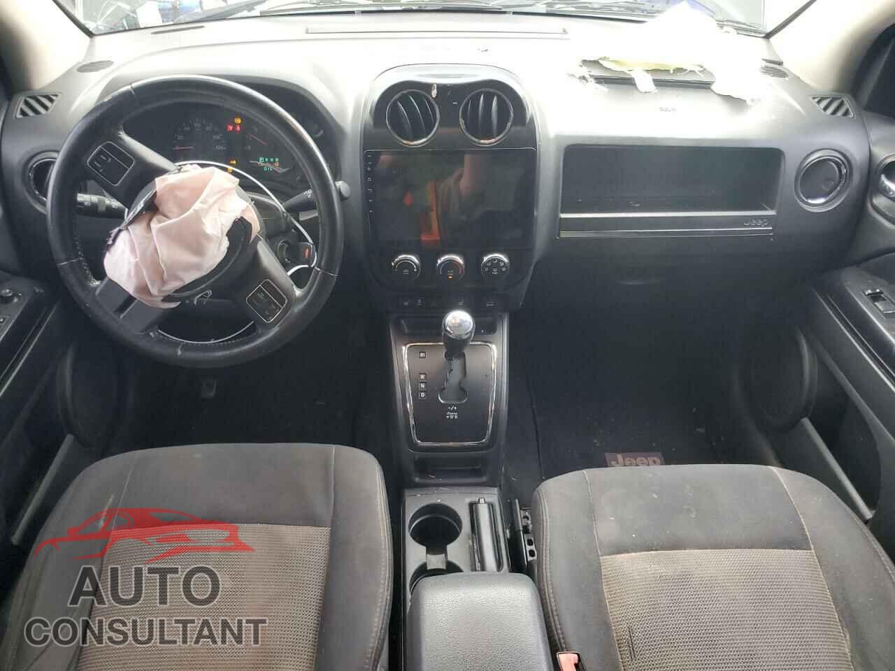 JEEP COMPASS 2011 - 1J4NF1FB2BD134565