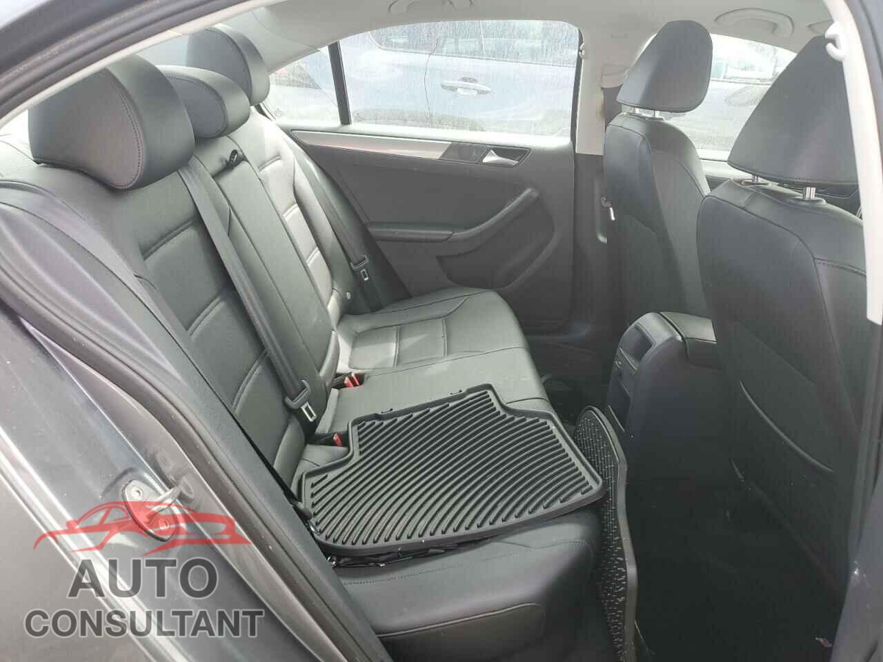 VOLKSWAGEN JETTA 2017 - 3VWDB7AJ6HM401408