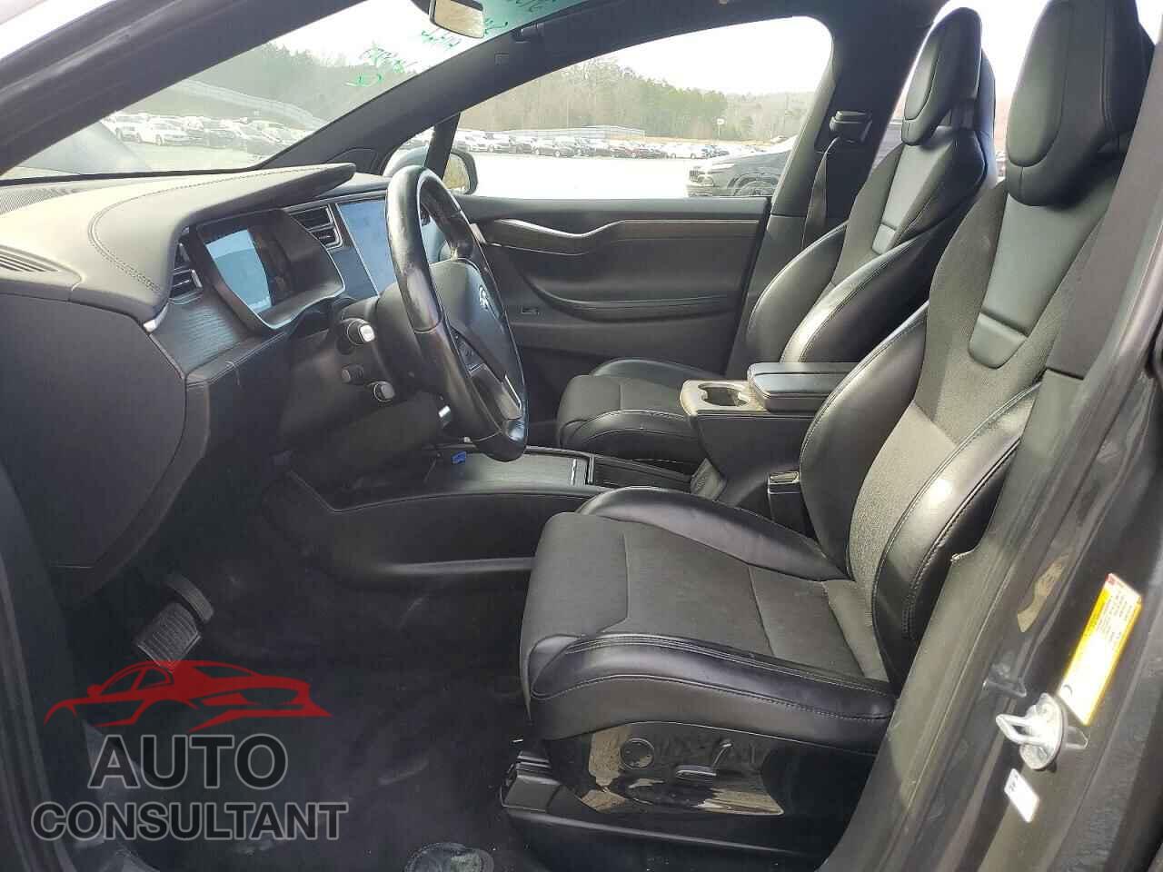 TESLA MODEL X 2016 - 5YJXCBE23GF024252