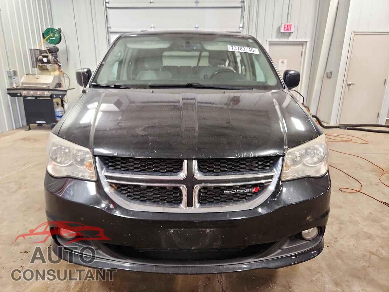 DODGE CARAVAN 2011 - 2D4RN5DGXBR711696