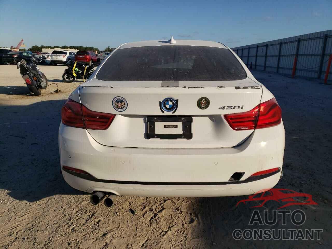 BMW 4 SERIES 2018 - WBA4J1C50JBM10358
