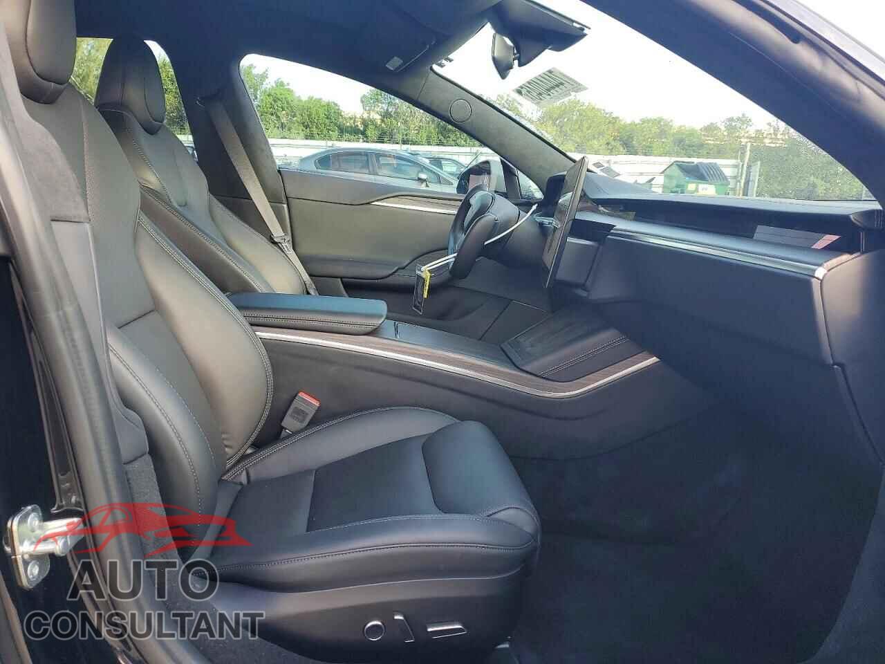 TESLA MODEL S 2022 - 5YJSA1E59NF490141
