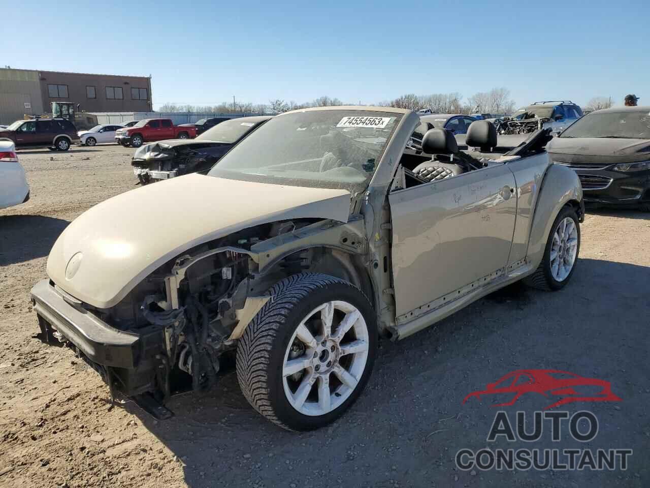 VOLKSWAGEN BEETLE 2019 - 3VW5DAAT5KM508938