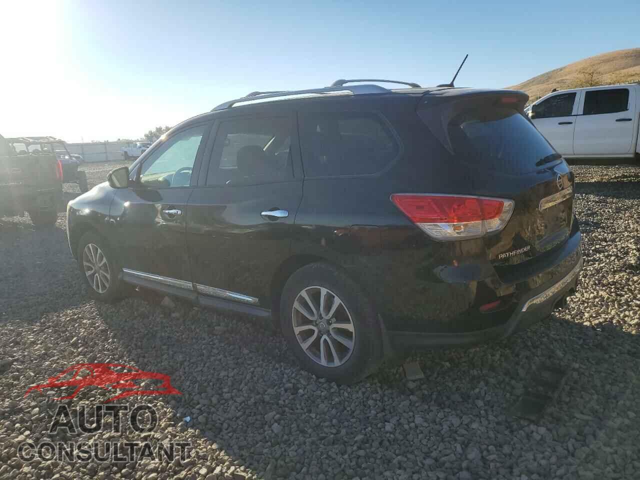 NISSAN PATHFINDER 2013 - 5N1AR2MM0DC602996