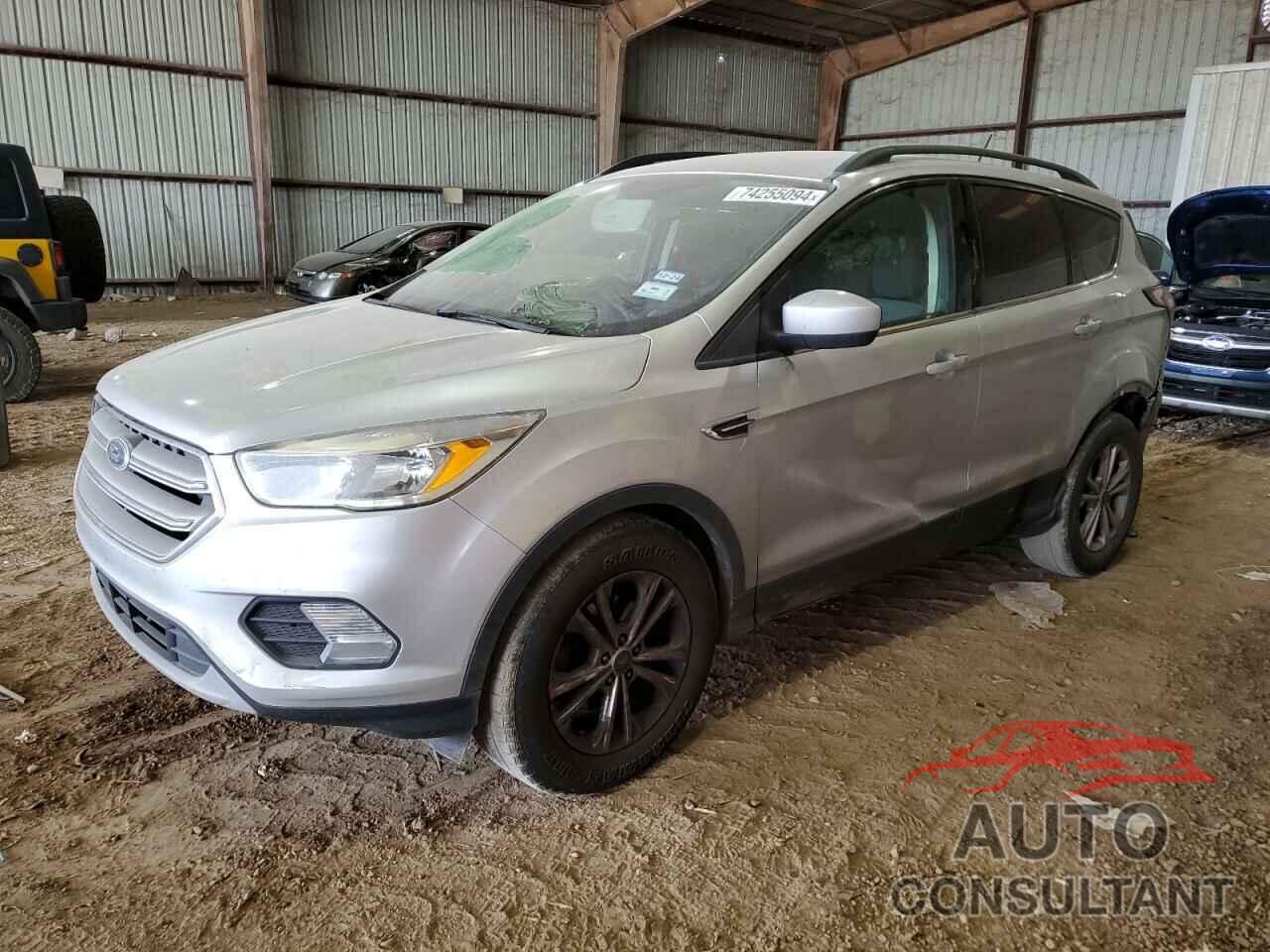 FORD ESCAPE 2018 - 1FMCU0GD1JUB29378