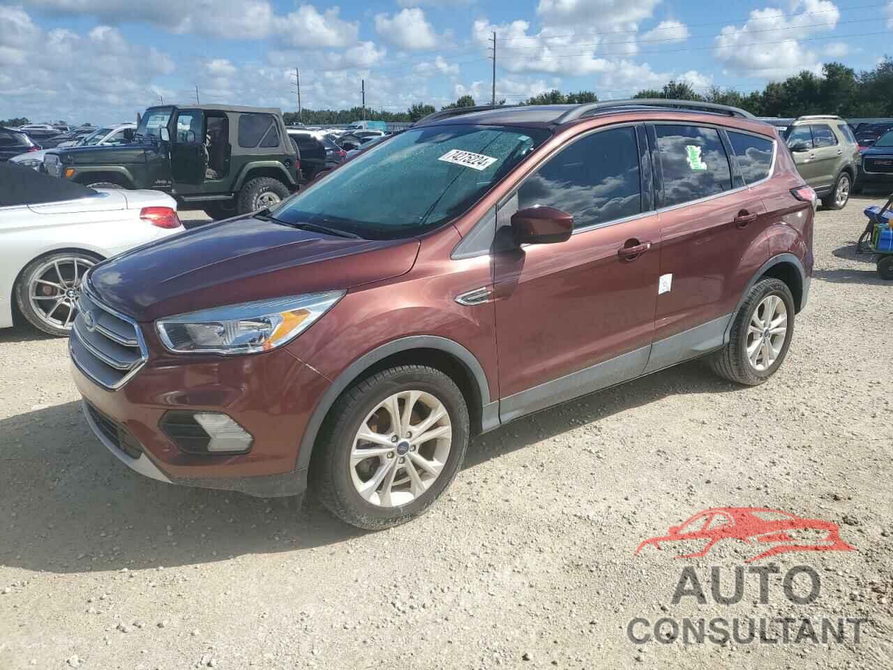 FORD ESCAPE 2018 - 1FMCU0GD7JUC11356