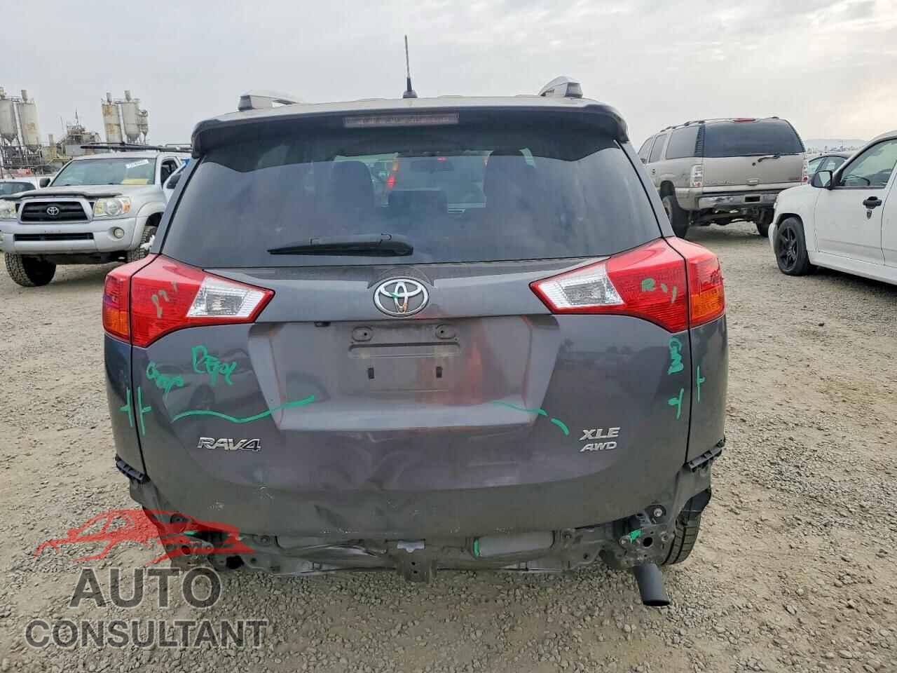 TOYOTA RAV4 2013 - 2T3RFREV2DW029225